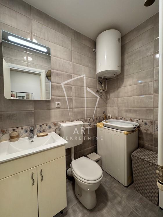 Slika 11 - Marka Oreškovića, Dvosoban stan za izdavanje, 50m2, 750€