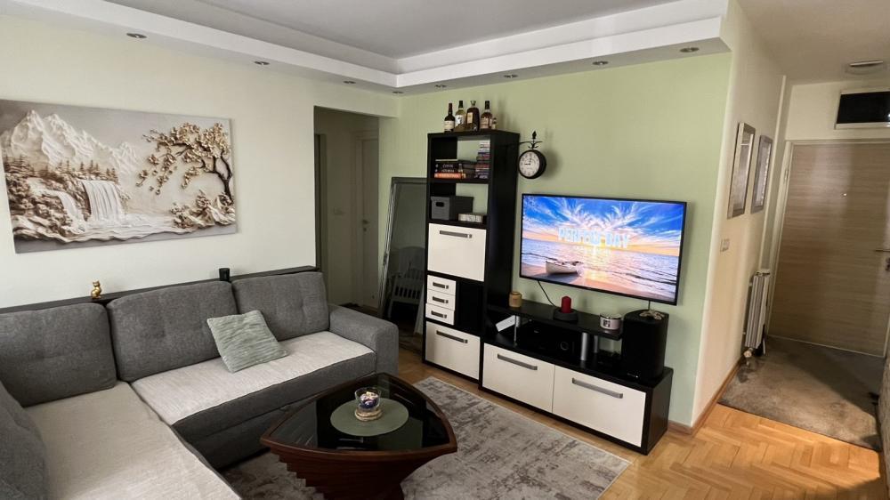 Glavna slika -Generala Ljubomira Milića, Dvosoban stan za izdavanje, 49m2, 650€