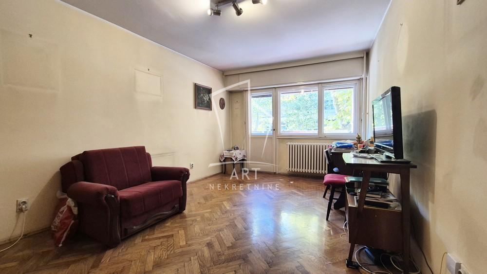 Slika 1 - 27. marta, Dvosoban stan za izdavanje, 48m2, 500€