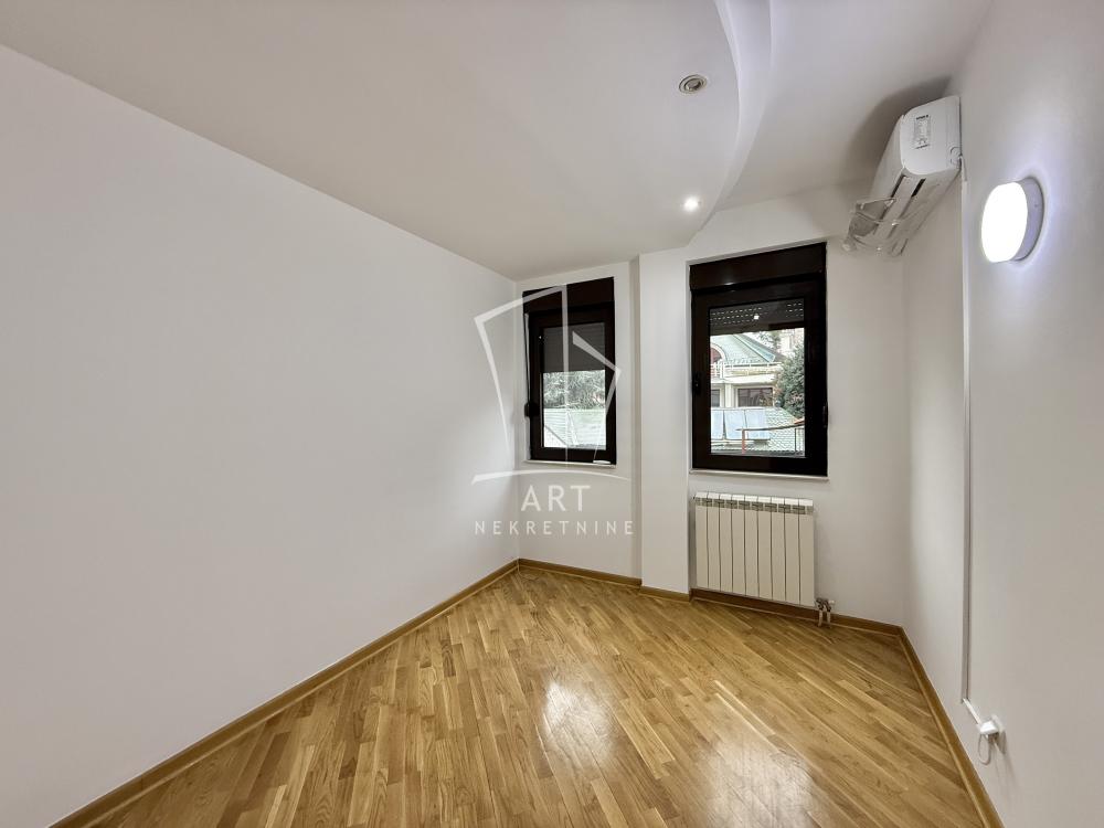 Slika 3 - Bilećka, Četvorosoban stan za izdavanje, 103m2, 1.200€