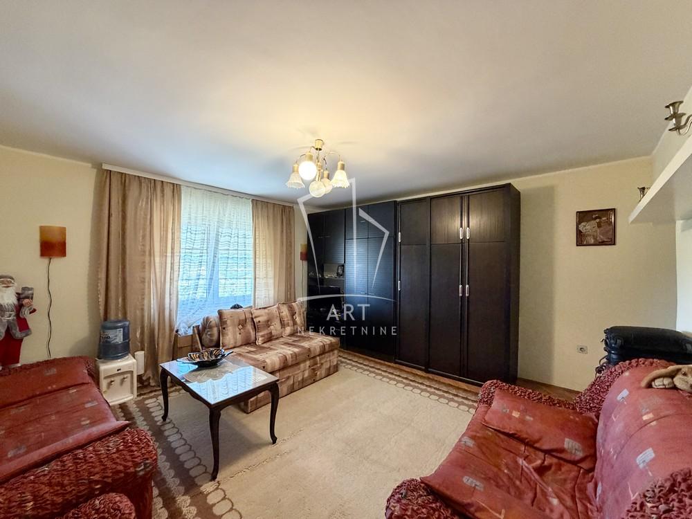 Slika 2 - Bošnjačka,  Kuća na prodaju, 53m2, 350.000€