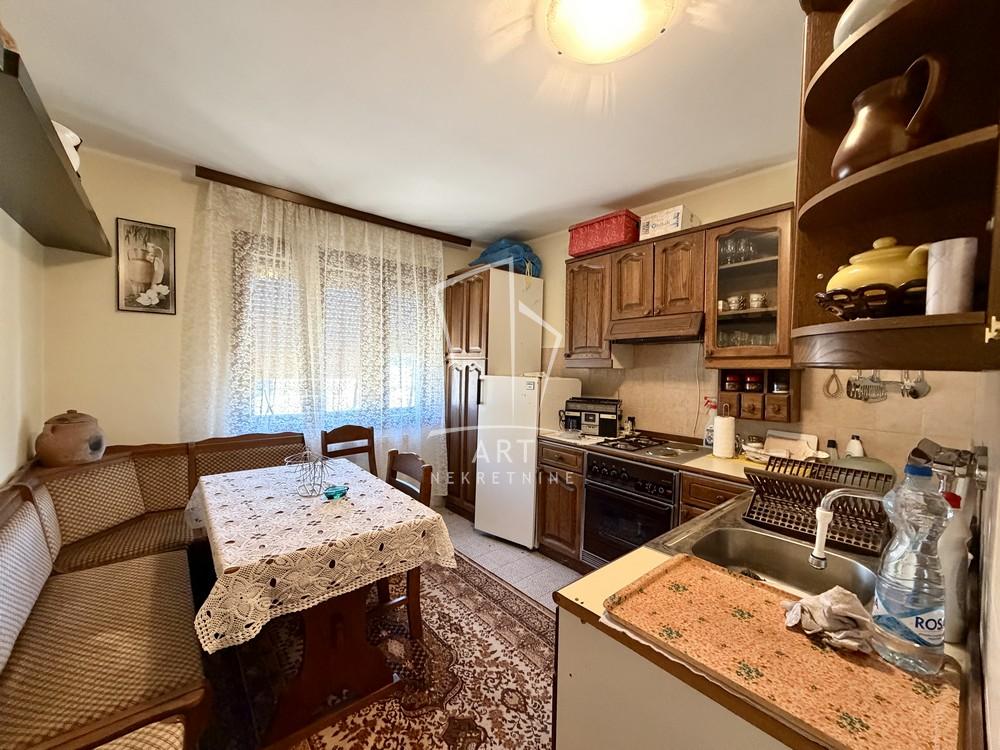 Slika 3 - Bošnjačka,  Kuća na prodaju, 53m2, 350.000€