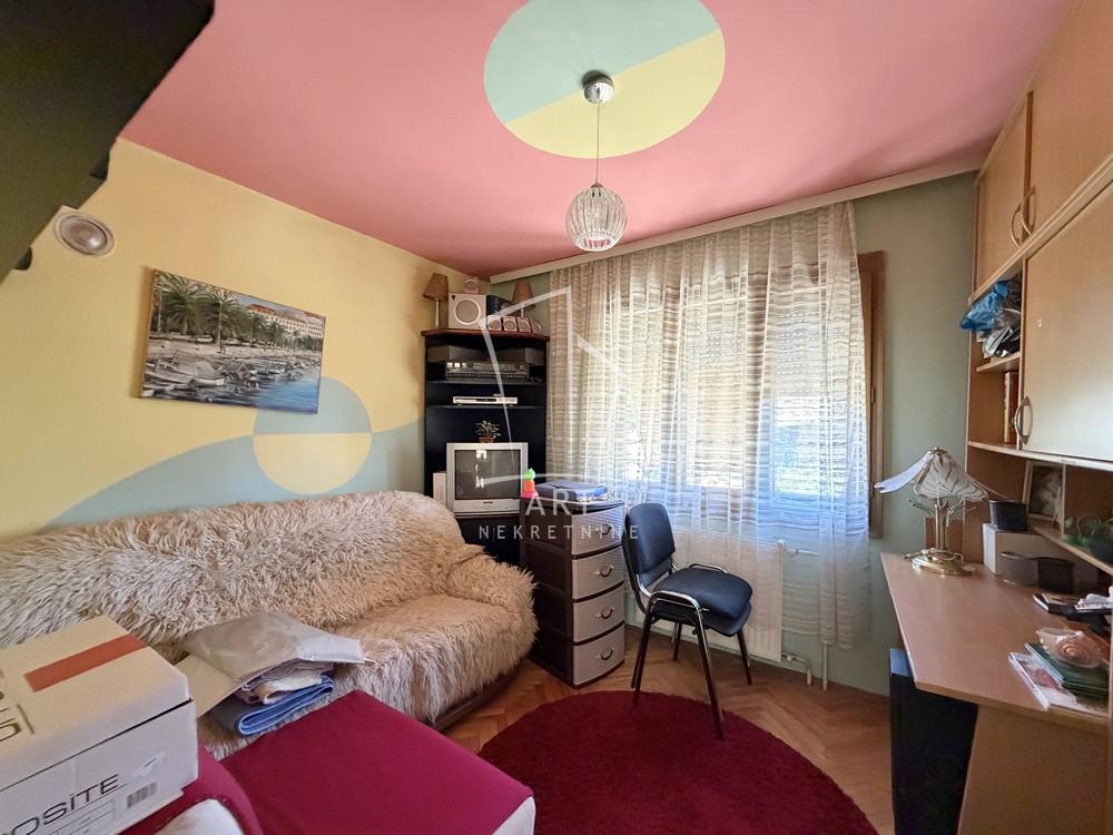 Slika 6 - Bošnjačka,  Kuća na prodaju, 53m2, 350.000€