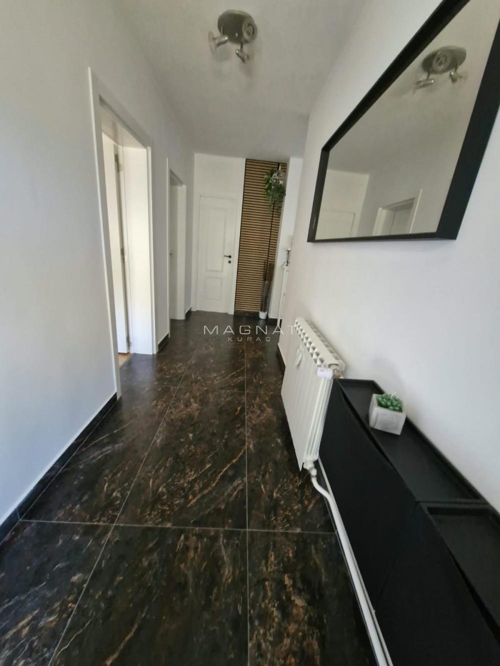 Slika 6 -  Kuća na prodaju, 260m2, 250.000€