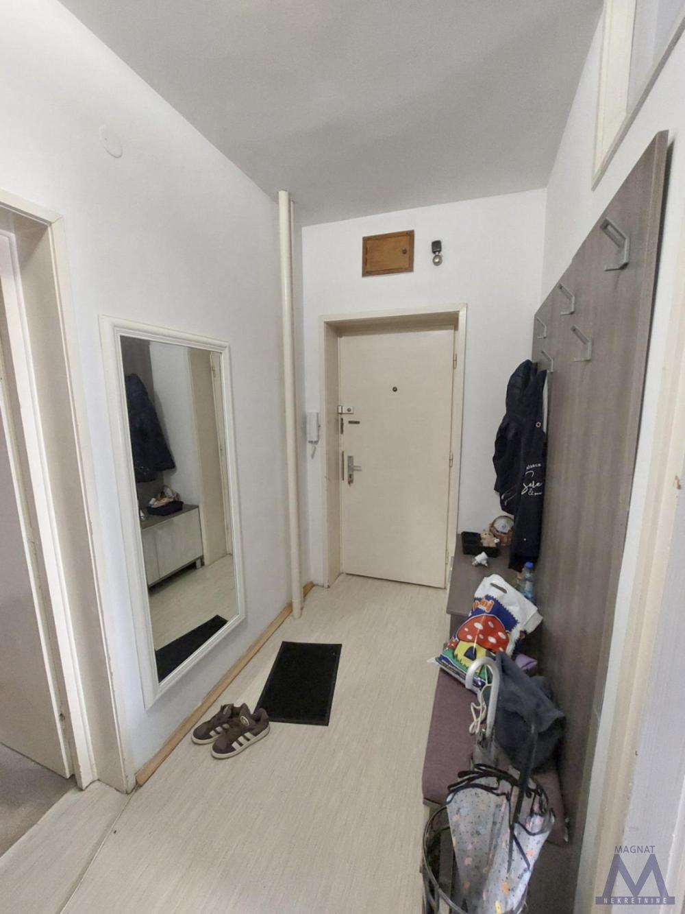 Slika 11 - Trosoban stan za izdavanje, 700€