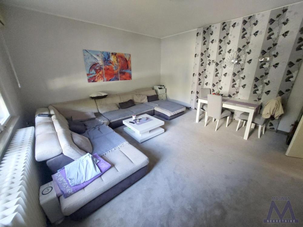 Slika 2 - Trosoban stan za izdavanje, 700€