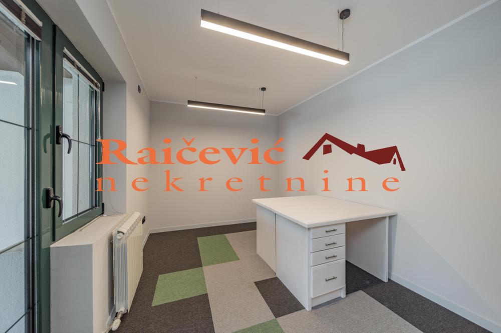 Slika 7 - Vojvode Stepe,  Lokal za izdavanje, 152m2, 2.400€