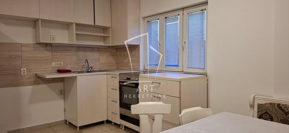 Slika 2 - Univerzijade, Trosoban stan za izdavanje, 65m2, 550€