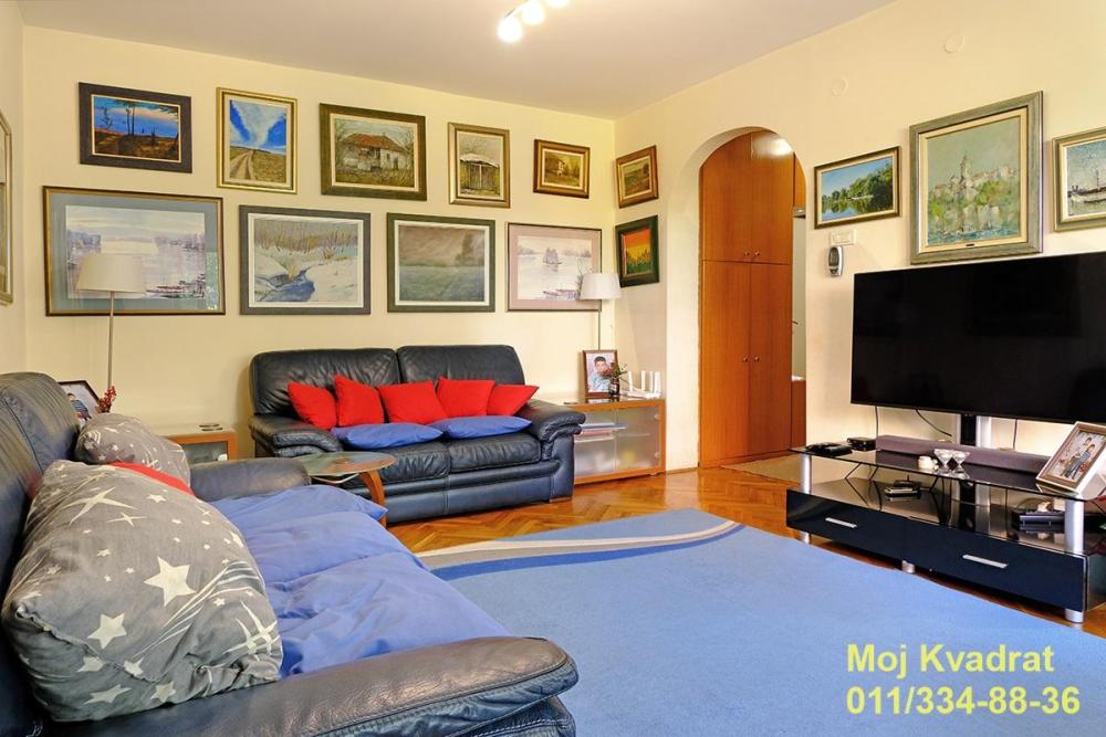 Slika 1 - Četvorosoban stan na prodaju, 87m2, 235.000€