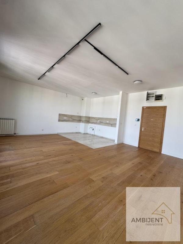 Slika 1 - Trosoban stan na prodaju, 107m2, 465.000€