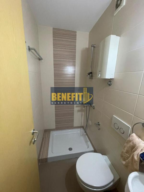 Slika 6 - Četvorosoban stan za izdavanje, 118m2, 1.300€