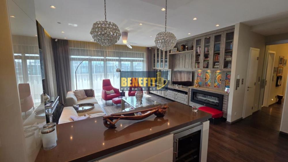 Slika 4 - Četvorosoban stan za izdavanje, 201m2, 2.900€