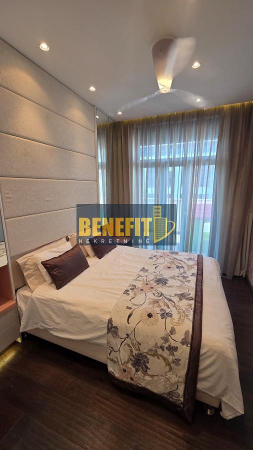 Slika 8 - Četvorosoban stan za izdavanje, 201m2, 2.900€