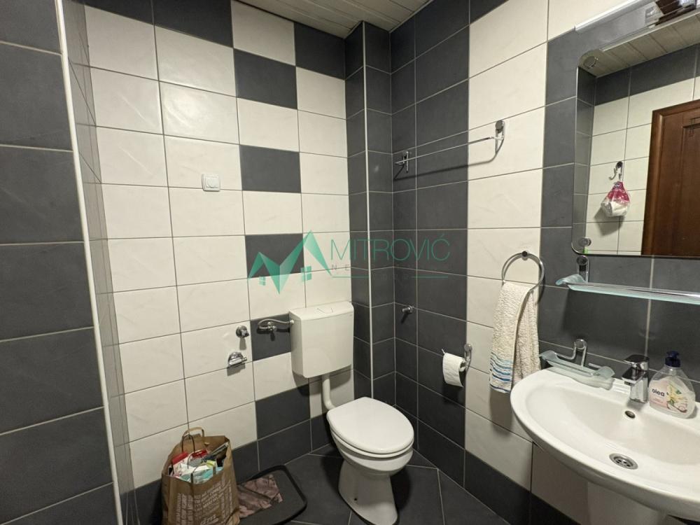 Slika 8 - Dvosoban stan za izdavanje, 61m2, 400€