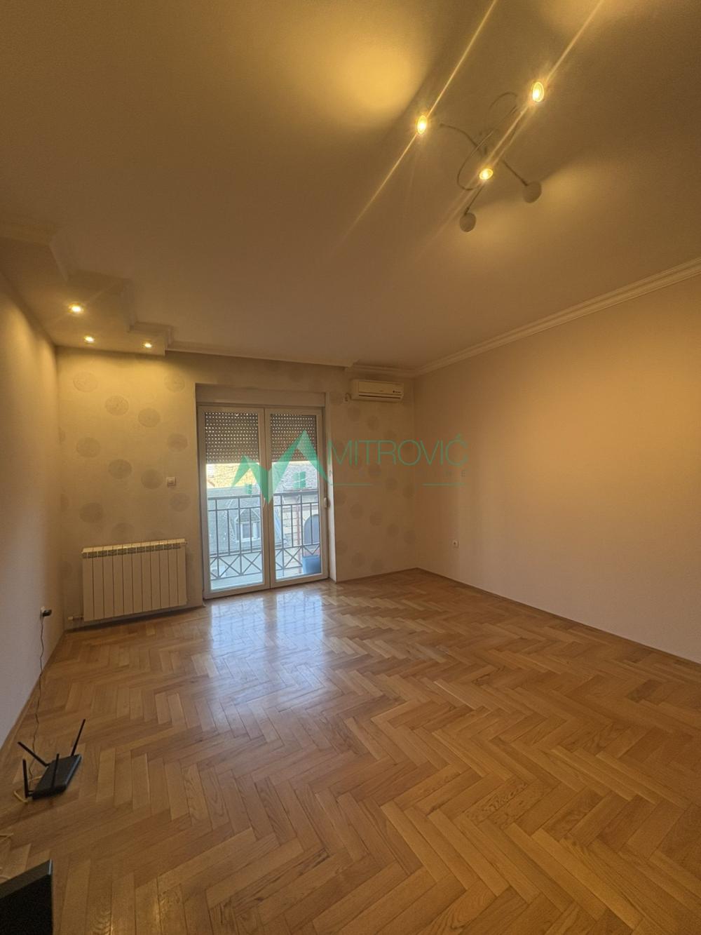 Slika 3 -  Lokal za izdavanje, 61m2, 400€