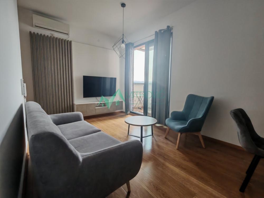 Glavna slika -Dvosoban stan za izdavanje, 52m2, 950€
