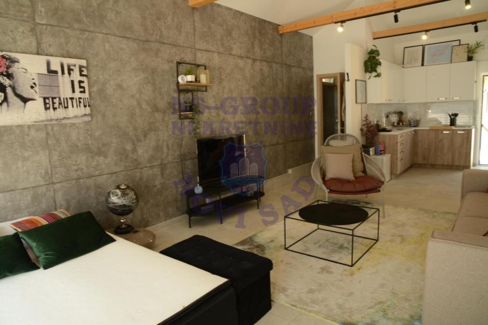 Slika 1 -  Kuća na prodaju, 165m2, 375.000€
