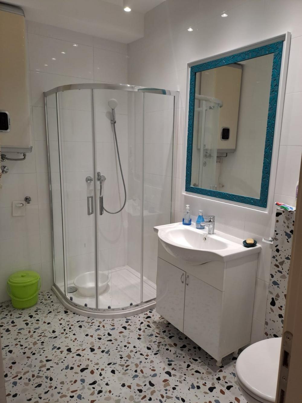 Slika 5 - Tršćanska, Dvosoban stan za izdavanje, 45m2, 650€
