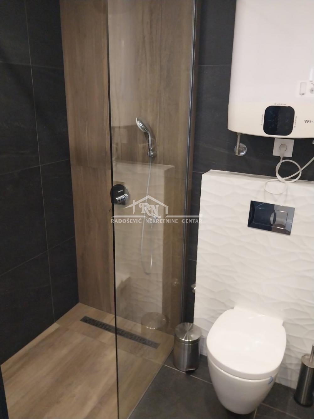 Slika 11 - Niška, Petosoban stan na prodaju, 198m2, 870.000€