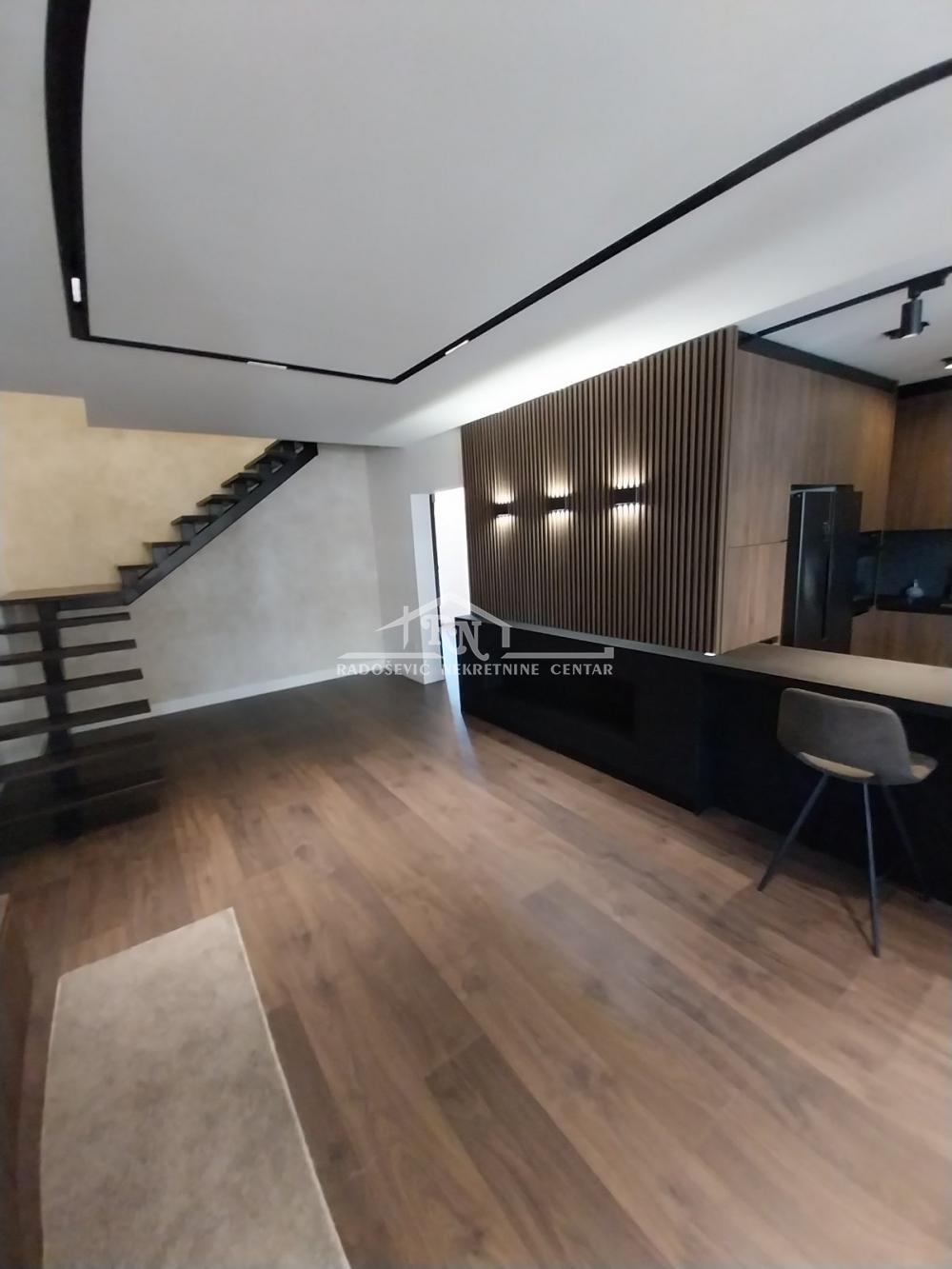 Slika 2 - Niška, Petosoban stan na prodaju, 198m2, 870.000€