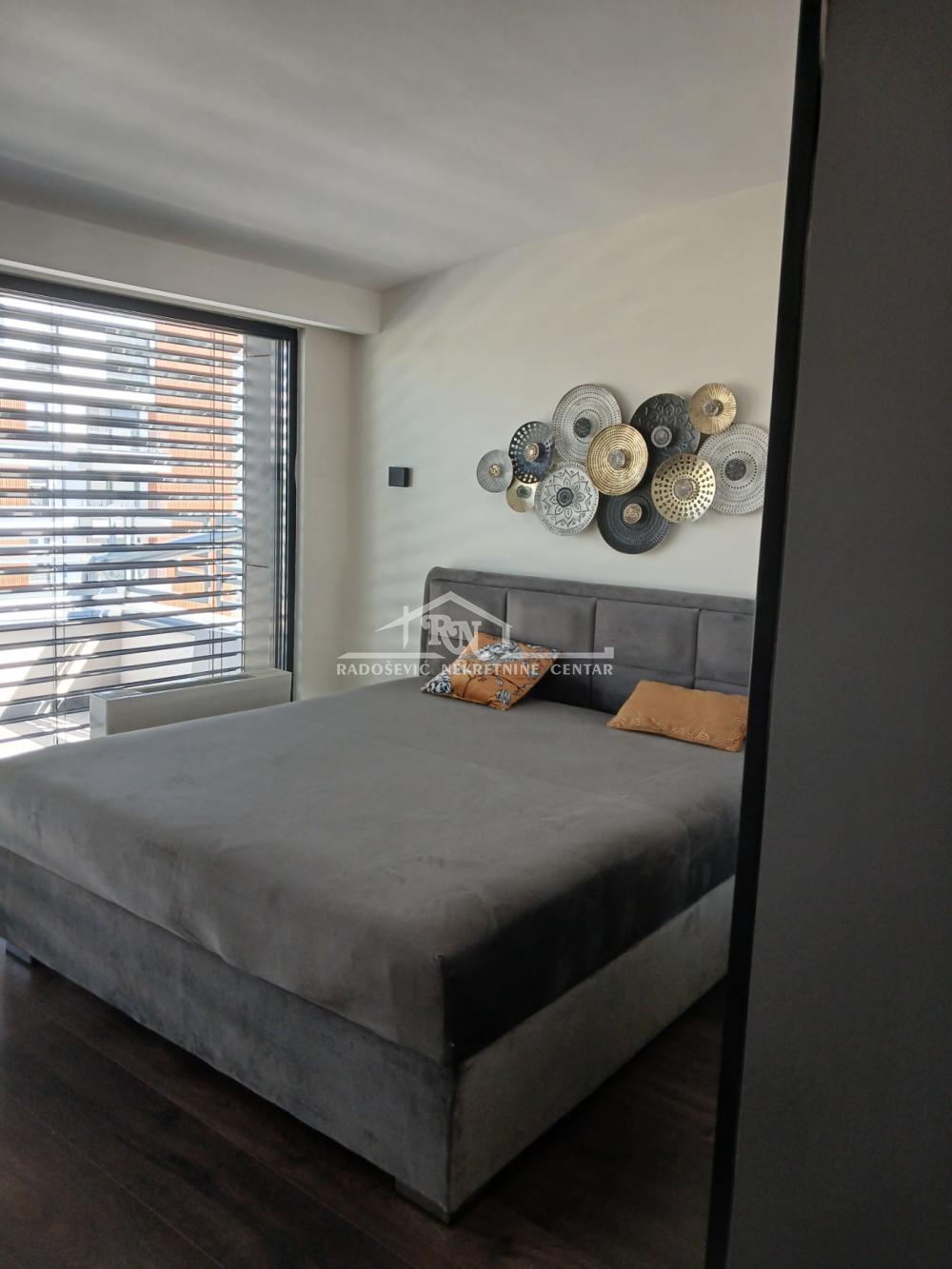 Slika 7 - Niška, Petosoban stan na prodaju, 198m2, 870.000€