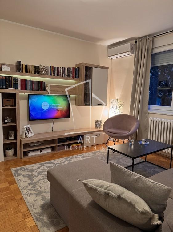 Slika 2 - Dunavski kej, Dvosoban stan za izdavanje, 52m2, 850€
