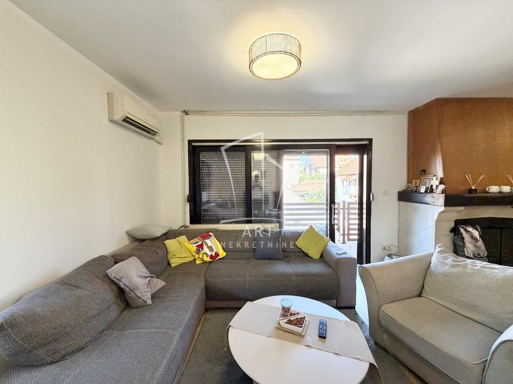 Slika 2 - Branka Radičevića, Trosoban stan na prodaju, 111m2, 185.000€