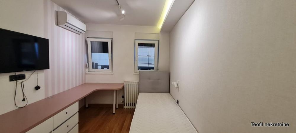 Slika 9 - Krfska, Trosoban stan za izdavanje, 66m2, 1.000€