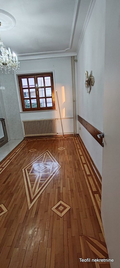 Slika 3 - Pante Srećkovića, Četvorosoban stan za izdavanje, 120m2, 1.250€