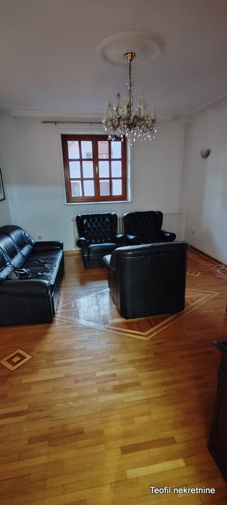Slika 5 - Pante Srećkovića, Četvorosoban stan za izdavanje, 120m2, 1.250€