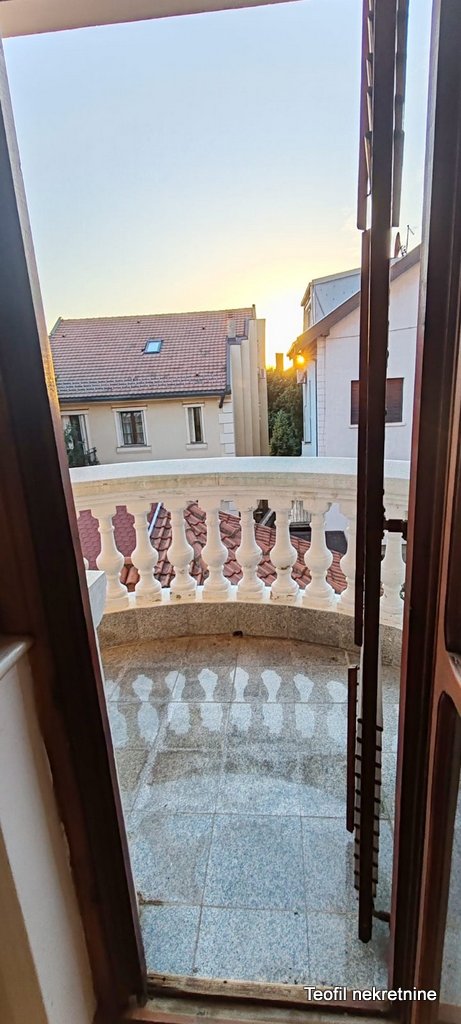 Slika 6 - Pante Srećkovića, Četvorosoban stan za izdavanje, 120m2, 1.250€