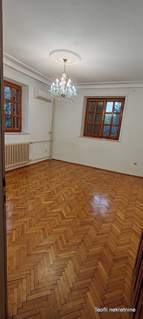 Slika 10 - Pante Srećkovića, Četvorosoban stan za izdavanje, 120m2, 1.250€