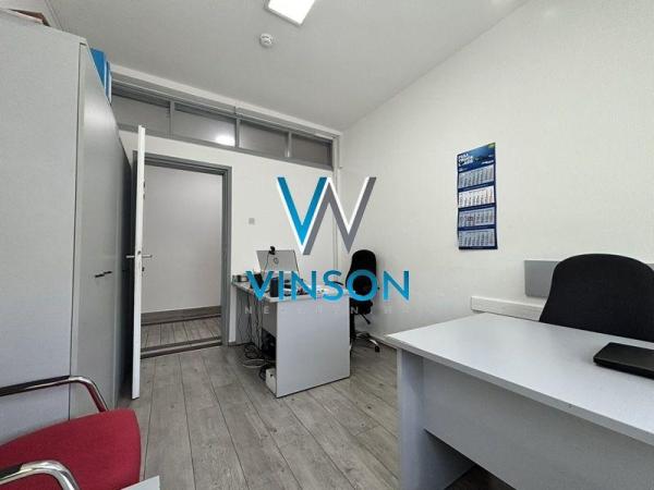Slika 10 - Carinska,  Lokal za izdavanje, 264m2, 2.640€