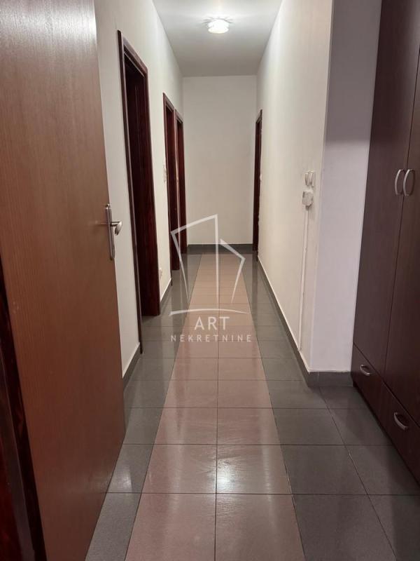 Slika 3 - Ugrinovački put 2. deo, Trosoban stan za izdavanje, 97m2, 790€
