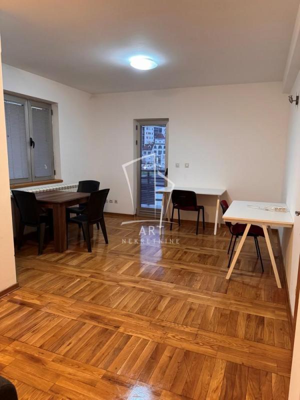 Glavna slika -Ugrinovački put 2. deo, Trosoban stan za izdavanje, 97m2, 790€