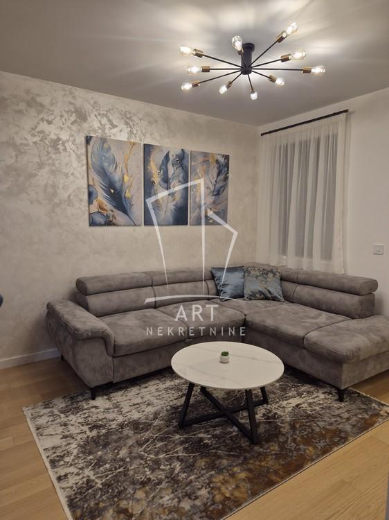 Slika 1 - Olge Jovanović, Dvosoban stan za izdavanje, 46m2, 900€