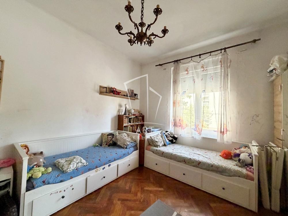Slika 6 - Cara Dušana, Troiposoban stan na prodaju, 85m2, 357.000€