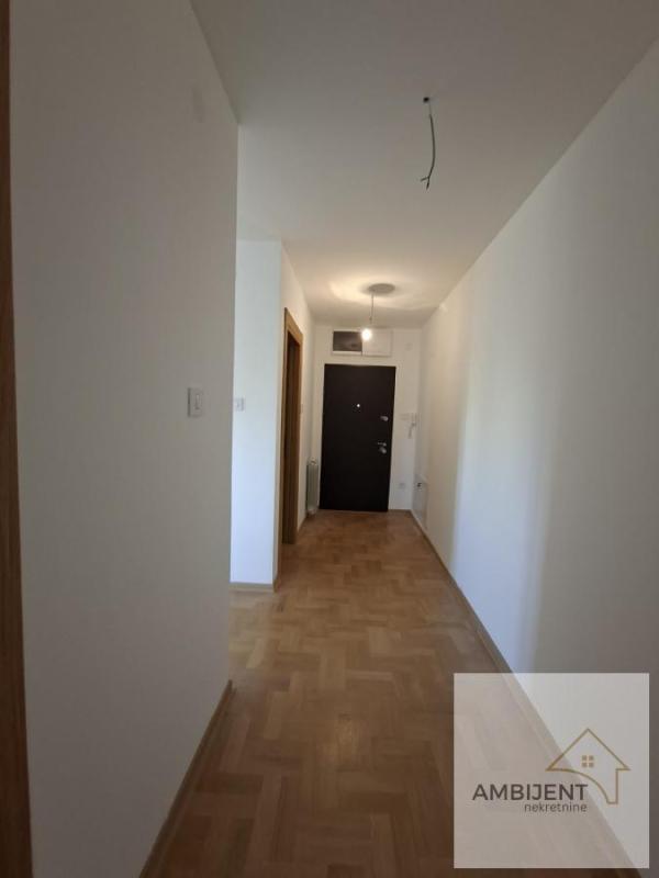Slika 3 - Trosoban stan na prodaju, 65m2, 205.000€