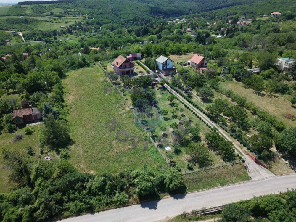 Slika 1 -  Kuća na prodaju, 240m2, 233.000€