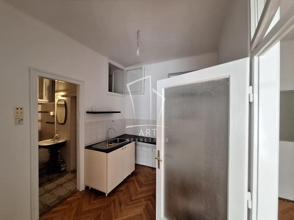 Slika 10 - Koste Stojanovića, Dvosoban stan za izdavanje, 47m2, 800€