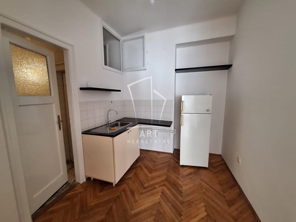 Slika 11 - Koste Stojanovića, Dvosoban stan za izdavanje, 47m2, 800€