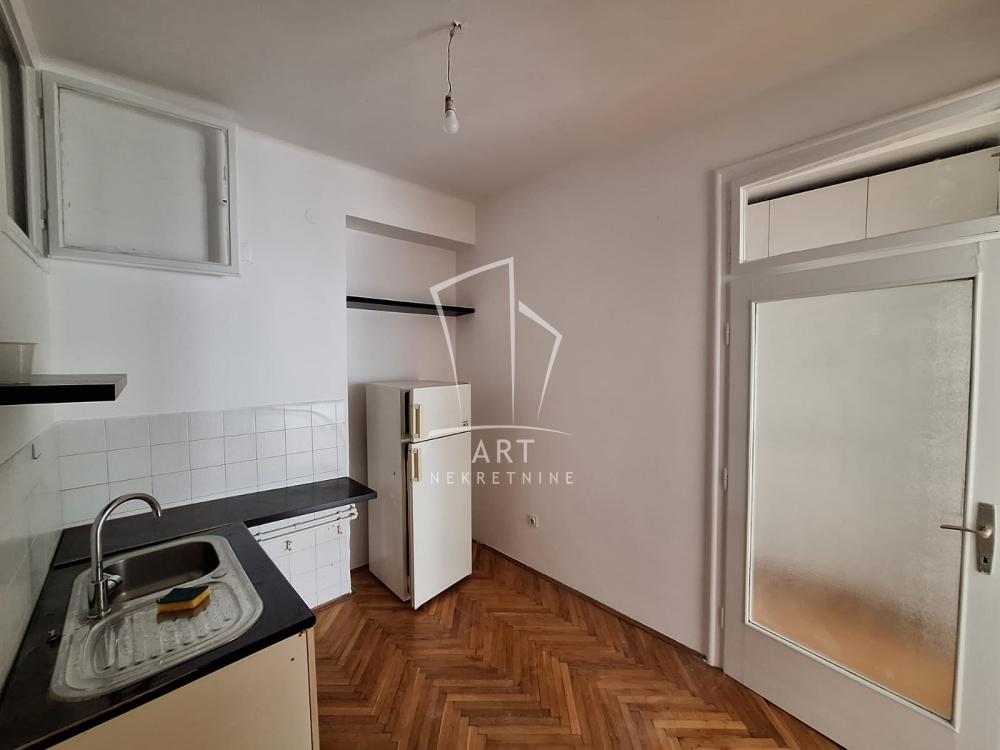 Slika 5 - Koste Stojanovića, Dvosoban stan za izdavanje, 47m2, 800€
