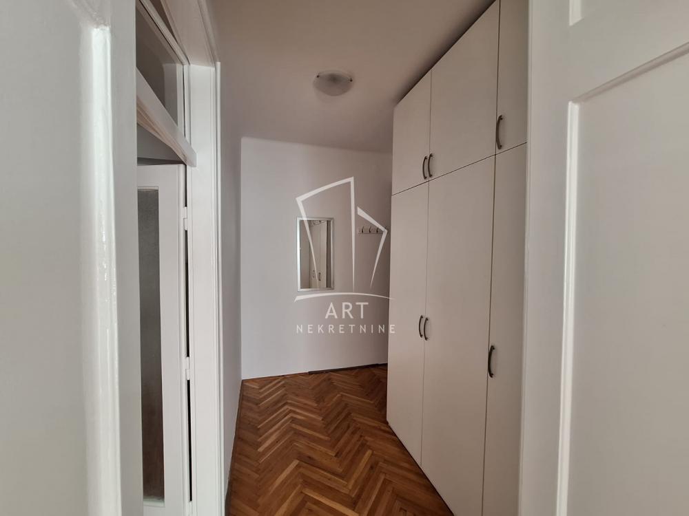 Slika 7 - Koste Stojanovića, Dvosoban stan za izdavanje, 47m2, 800€