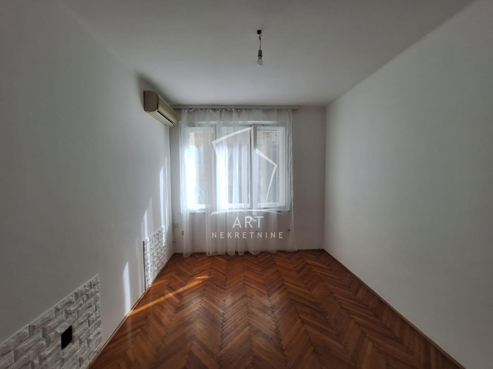 Slika 8 - Koste Stojanovića, Dvosoban stan za izdavanje, 47m2, 800€