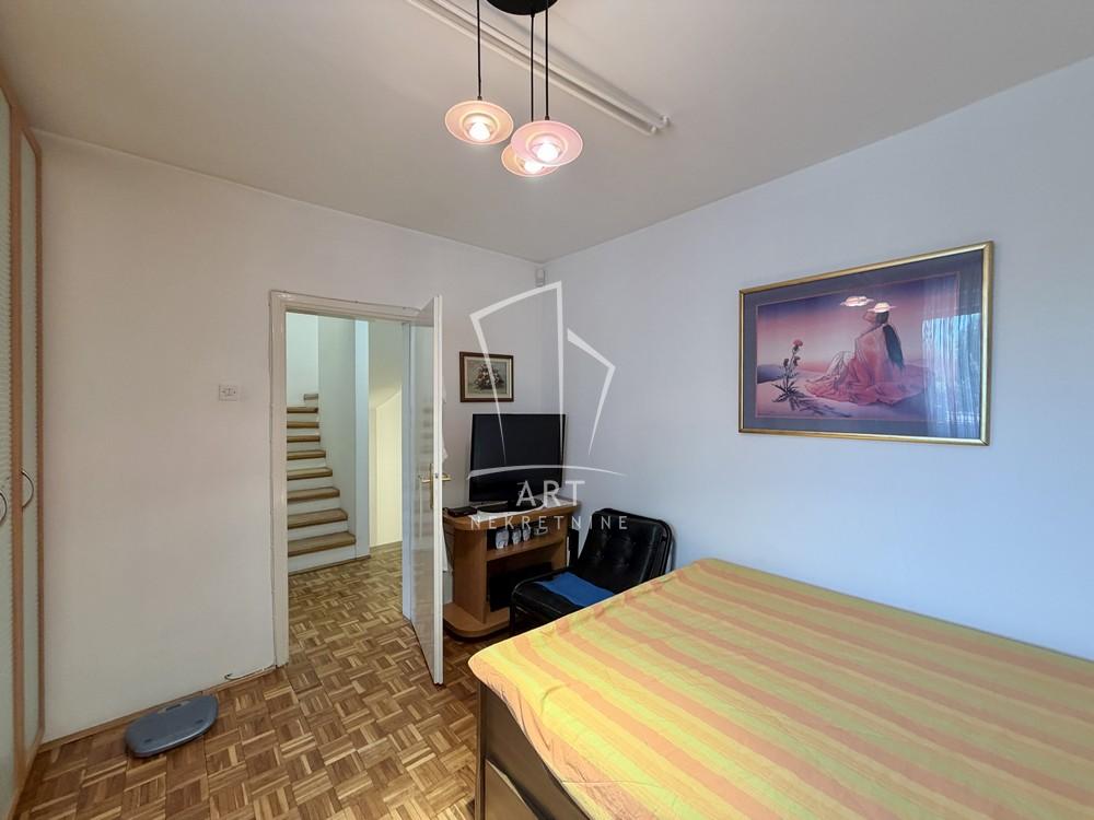 Slika 4 - Generala Mihajla Nedeljkovića,  Kuća za izdavanje, 234m2, 3.000€
