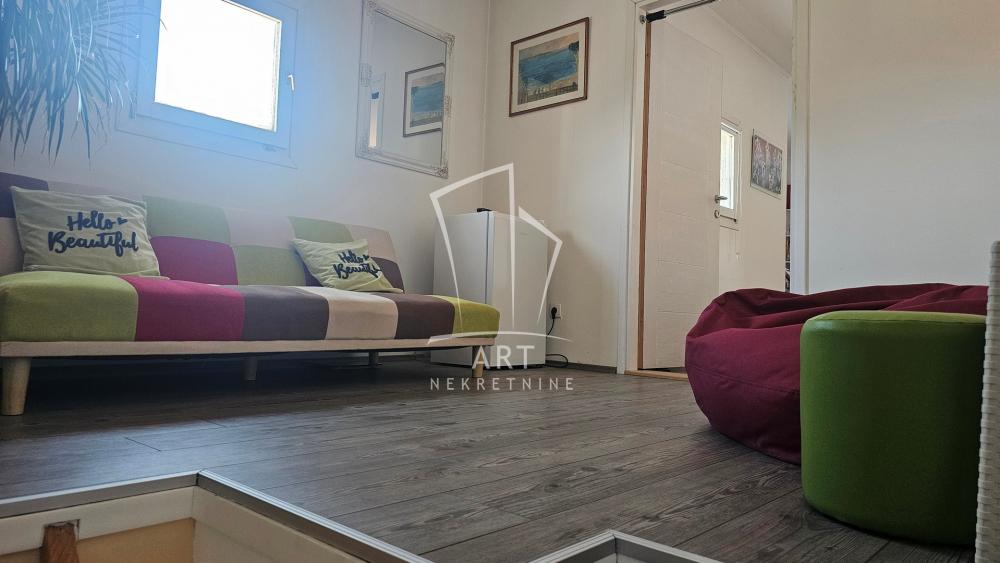Slika 2 - Garibaldijeva, Petosoban stan na prodaju, 109m2, 355.000€