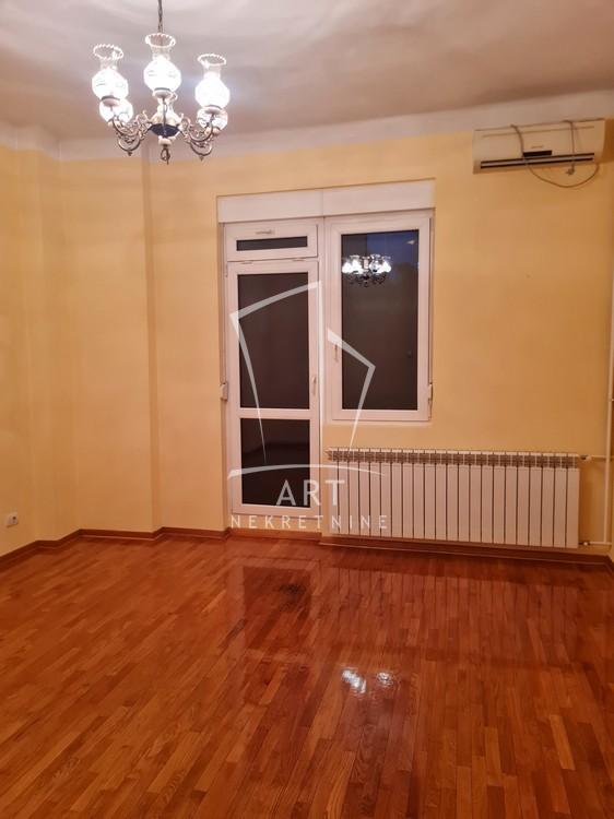 Glavna slika oglasa 414870