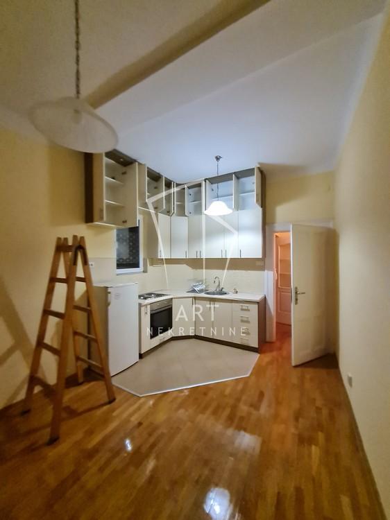 Slika 4 - Kralja Milana,  Lokal za izdavanje, 38m2, 750€