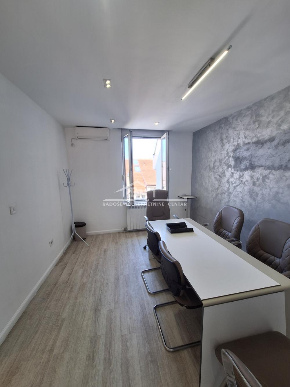 Slika 4 - Pećska, Četvoroiposoban stan na prodaju, 118m2, 349.000€