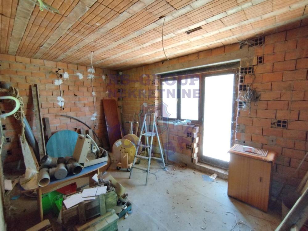 Slika 1 -  Kuća na prodaju, 145m2, 216.300€